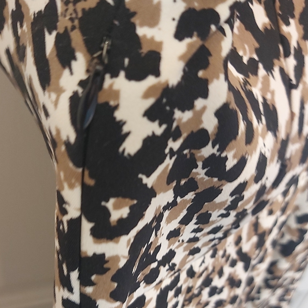 London Times Leopard Print Midi Dress with Blue Details - Picture 7 of 7